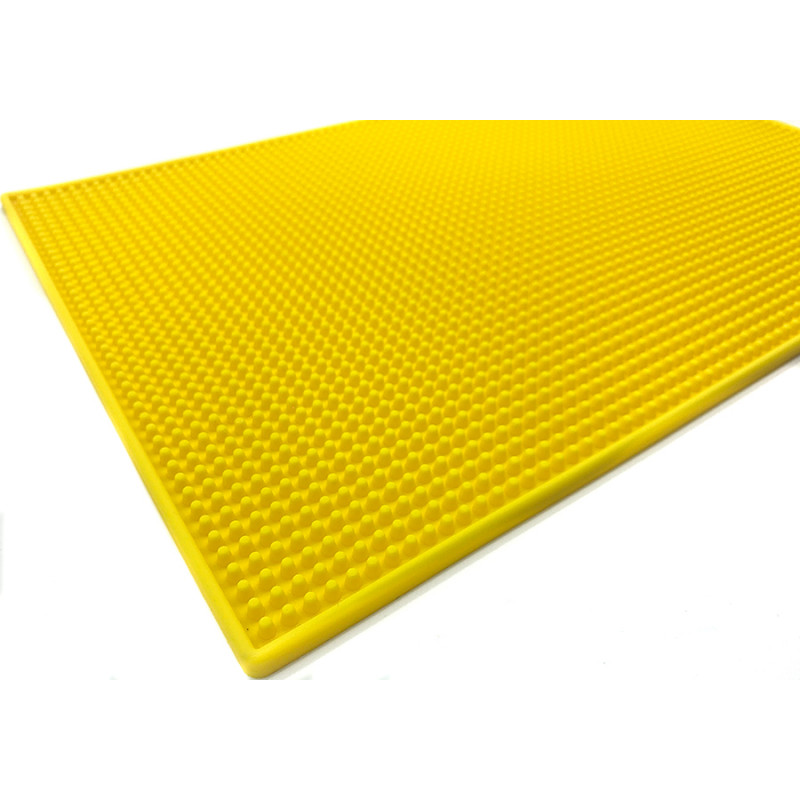 Резиновый коврик для инструментов барбера 45х30  желтый